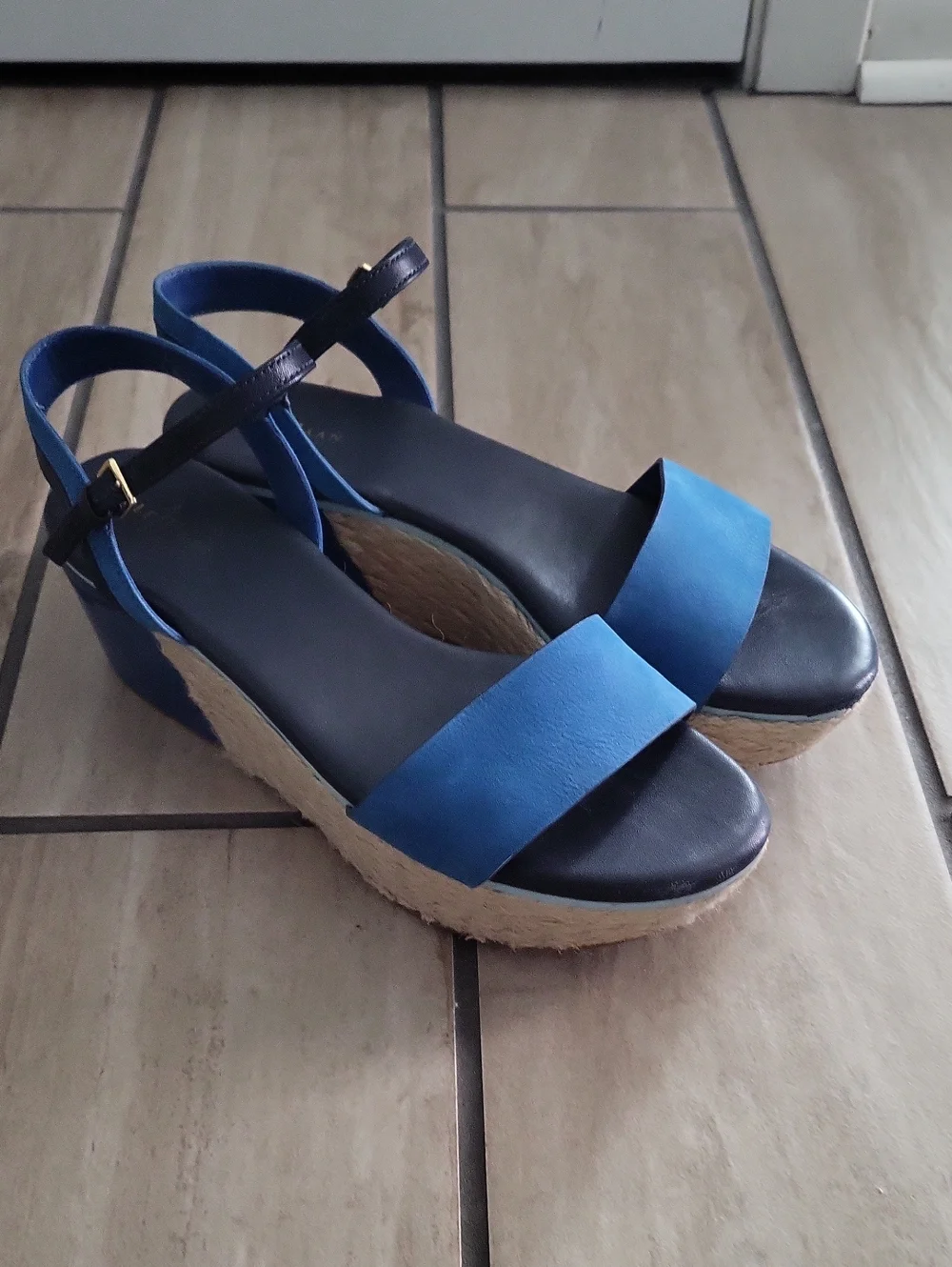 Cole Haan stylish blue